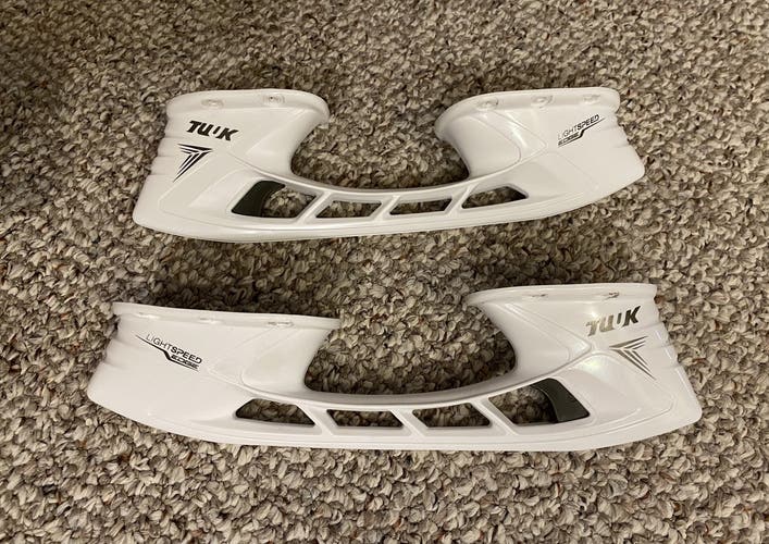 New Bauer Lightspeed Edge Holder Set size 221