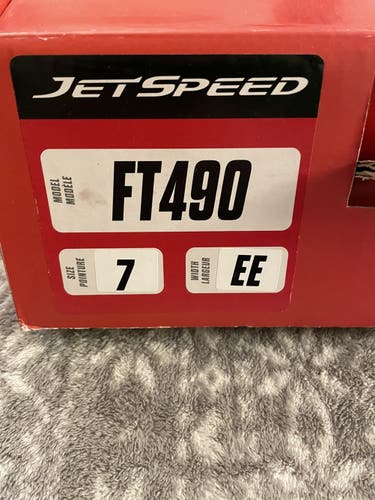 Senior New CCM JetSpeed FT490 Hockey Skates Extra Wide Width Size 7