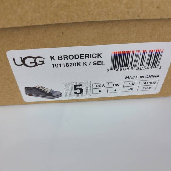 ugg shoes box