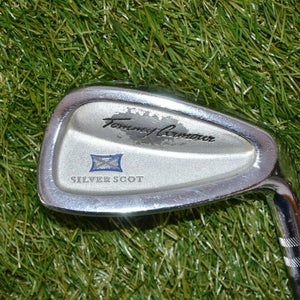 Tommy Armour 	Silver Scot Forged 	8 Iron 	Rh 	37.5"	Steel 	Stiff	New Grip