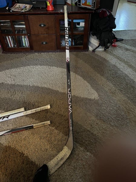 Used Right Handed Vapor x:15 Hockey Stick