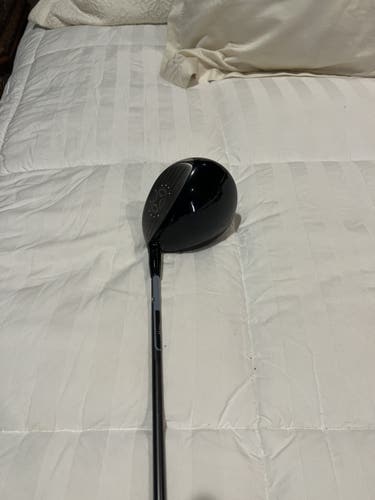Men's Right Handed Stiff Flex 8.5 Loft Razr Fit Driver