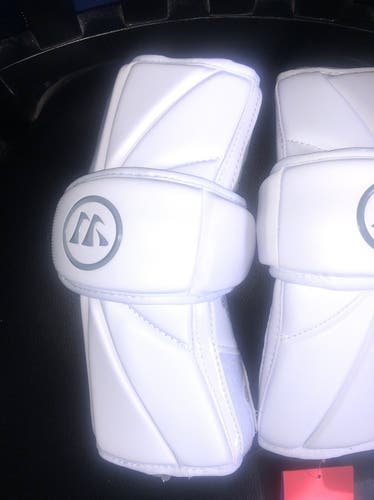 New Large Warrior Evo Arm Pads Guards Nwt White Lax Lacrosse Elbow