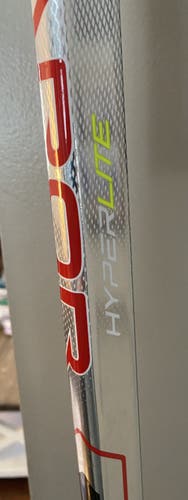 Bauer Hyperlite P28 Stick