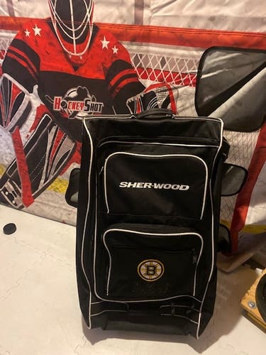 Sherwood Rolling Tower Bag