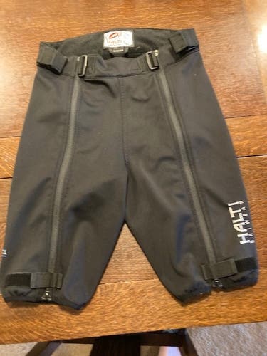 Halti Club Cover Training Shorts -Size 16