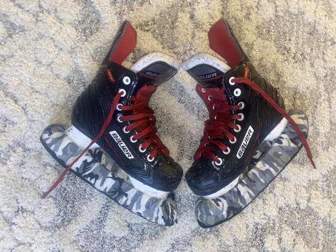 Junior Bauer Regular Width Size 1 Tuuk Lightspeed Edge Hockey Skates