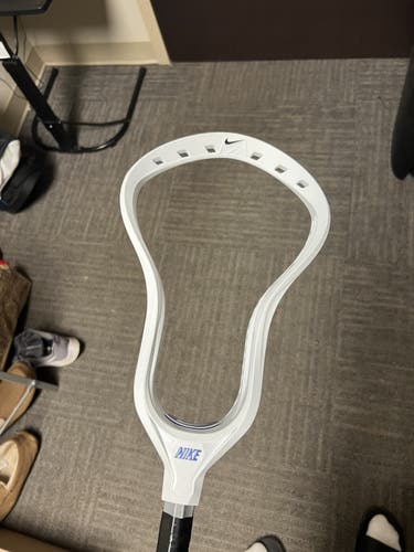 New Nike Lakota Head