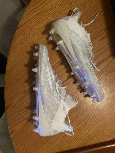Men's Size Men's 10.5 (W 11.5) Adidas Cleats