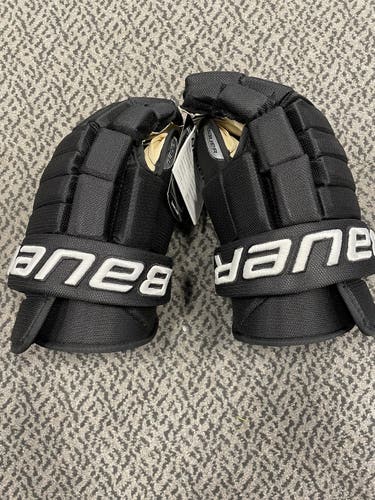 Bauer Black 15” Vapor team glove