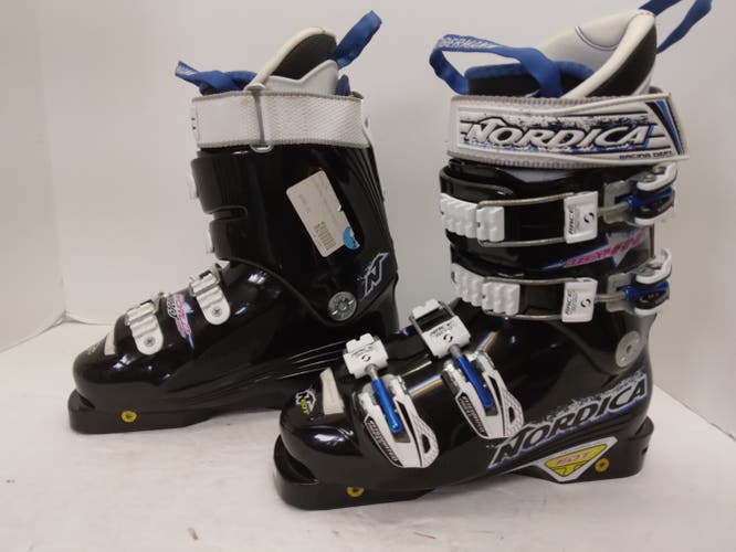 New 22 Nordica Dobermann EDT100 Ski Boots