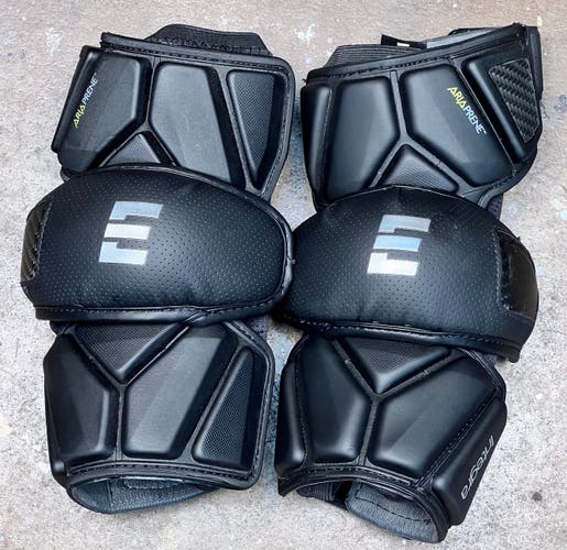New Epoch Integra Arm Pads - Large