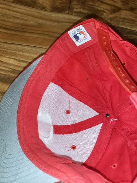 Outdoor Cap, Accessories, Euc Mlb Cincinnati Reds Vintage Outdoor Cap  Genuine Mlb Merchandise Red Snapback