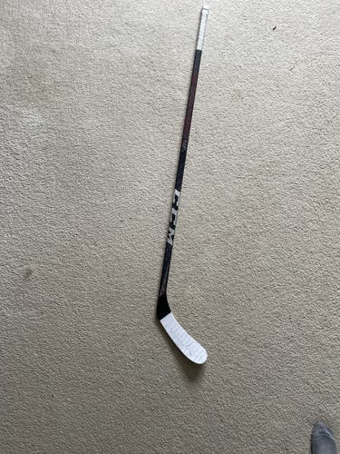 Senior Left Hand Mid Pattern Pro Stock JetSpeed FT3 Pro Hockey Stick