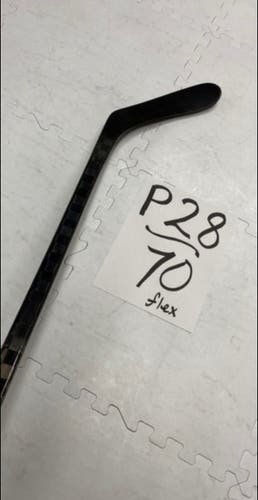 Senior(1x)P28 Right Hand 70 Flex Toe Pattern  Nexus 2N Pro Hockey Stick