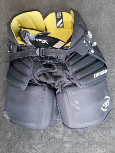 Warrior Ritual X goal pants Intermediate Small/Medium Used