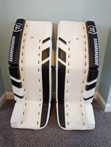 Warrior Ritual G3 Pro Goalie Leg Pads 34" + 1.5 White with Black barely Used - Knee Guards Not Incl.