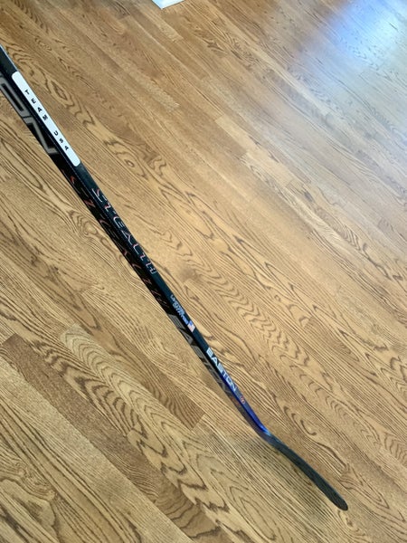 Team Canada Olympic-themed Easton Stealth Pro Stock | SidelineSwap