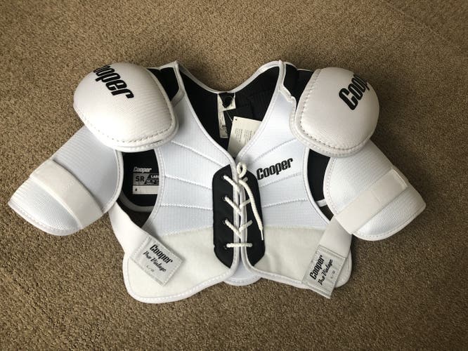 NEW BAUER COOPER PRO VINTAGE SHOULDER PADS, SENIOR LARGE