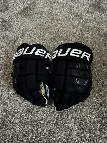Bauer 13"  Nexus 2N Gloves Black