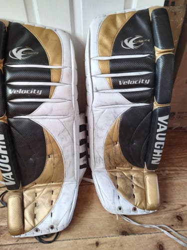Used 36" Vaughn Velocity V2 Goalie Leg Pads