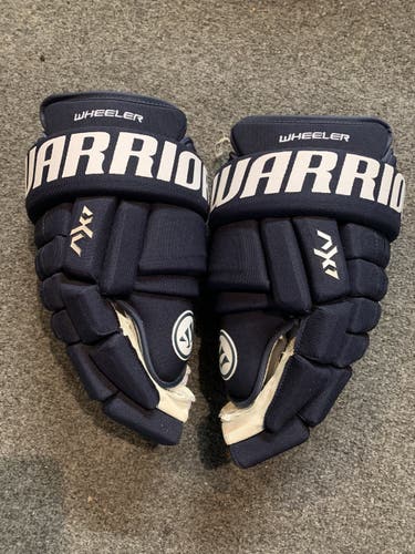 Warrior Blake Wheeler gloves 15”