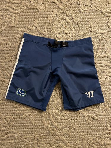 Medium Warrior Dynasty Vancouver Canucks Pant Shell Pro Stock