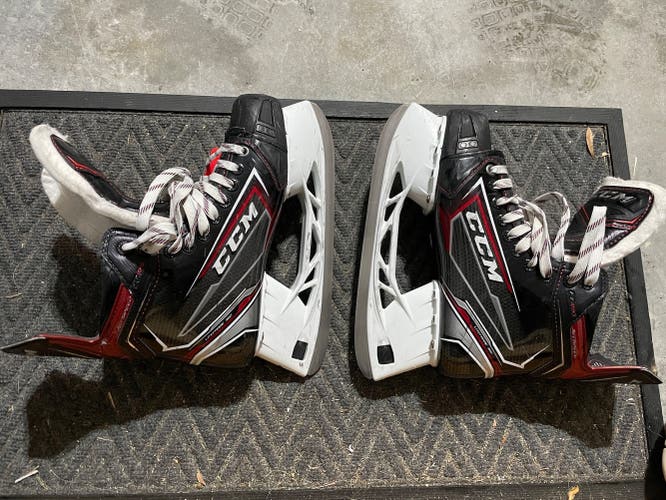 Senior CCM Extra Wide Width Size 7 JetSpeed FT490 Hockey Skates