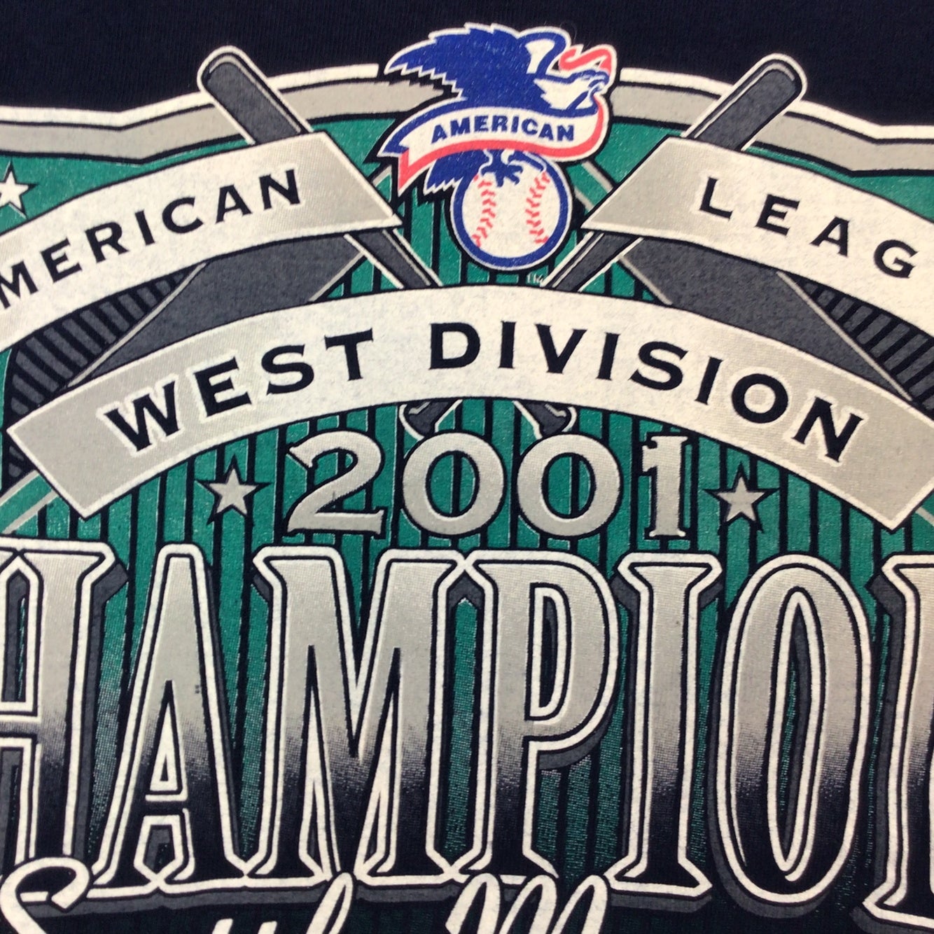 Seattle Mariners 2001 AL West Division Champions MLB T-Shirt - XL