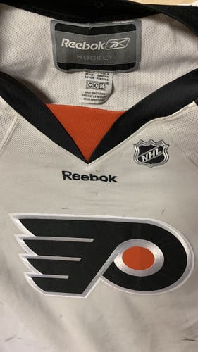 Phlyers jersey goalie senior