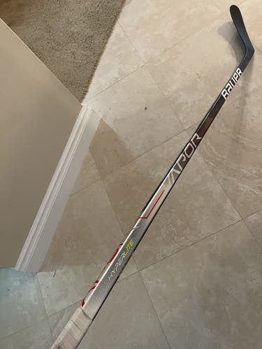 Senior Left P92 87 Flex Pro Stock Vapor Hyperlite Hockey Stick