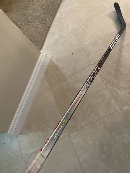 Senior Left P92 87 Flex Pro Stock Vapor Hyperlite Hockey Stick