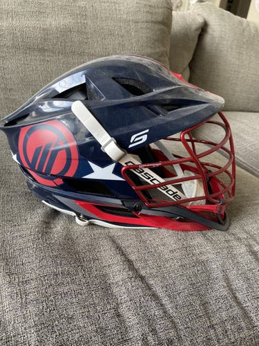 Maverik Showtime Helmet