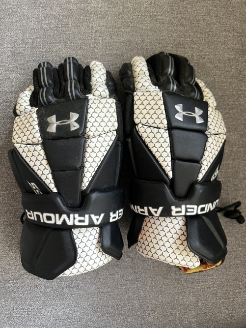 New Player's Under Armour  Lacrosse Gloves