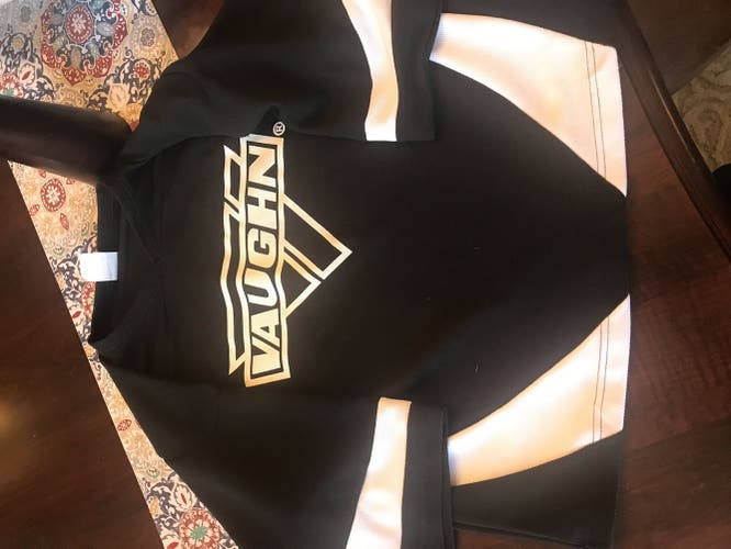 Black Youth Unisex Used XL Vaughn Jersey Goalie Cut