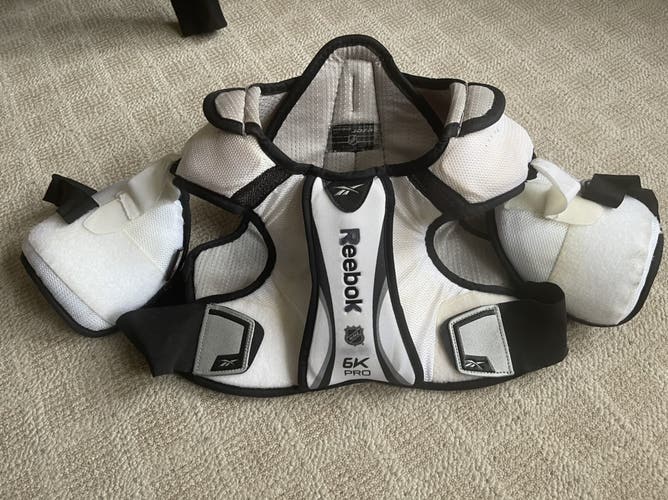 Used Senior Large Reebok 6K Shoulder Pads Pro Stock No Caps