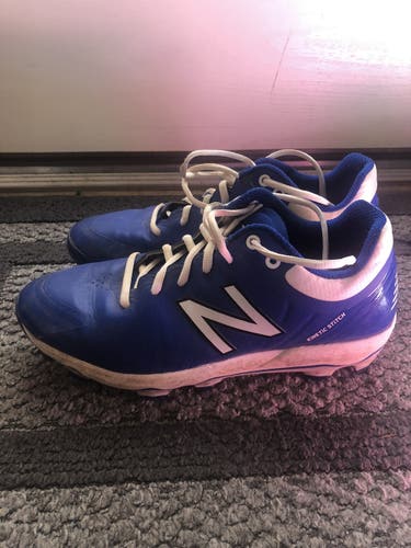 New Balance v4040 Men's Molded Cleats, Blue, Size 9