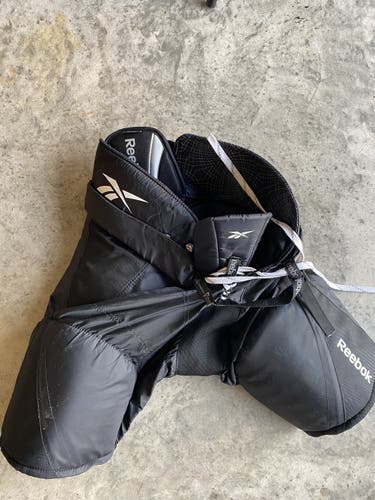 Senior Medium Reebok Hockey Pants