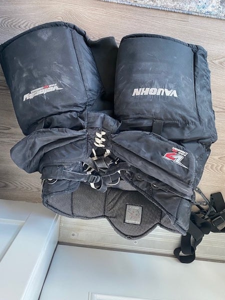 Bundle- Senior Used XL Vaughn V7 XR Carbon Hockey Goalie Pants Pro Spec & senior DR Cup