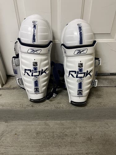 Used Reebok 8K Shin Pads 15”