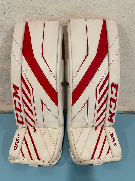30+1 CCM Axis 1.9 Goalie Leg Pads