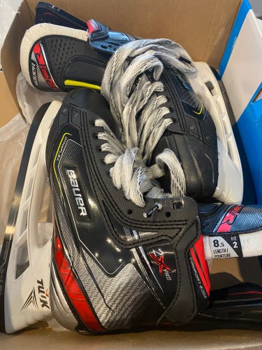 Senior Bauer Size 8.5 Vapor 2X Pro Hockey Skates
