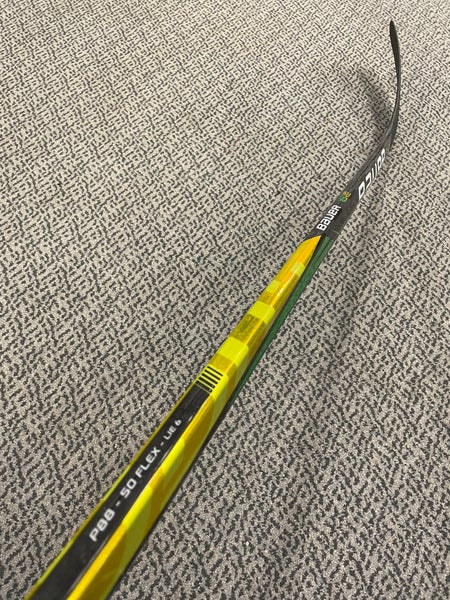 Bauer Supreme Ultrasonic P88 curve 50 flex right hand stick