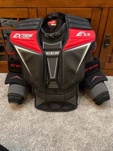 Used Large CCM Extreme Flex Shield E2.9 Goalie Chest Protector