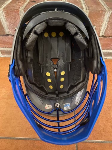 Player's Cascade R Helmet