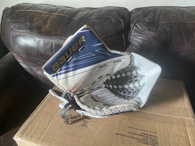 Used Bauer Regular Supreme 1S Pro Stock