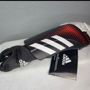 New Adidas Predator Match Juniors Shin Guards, size M