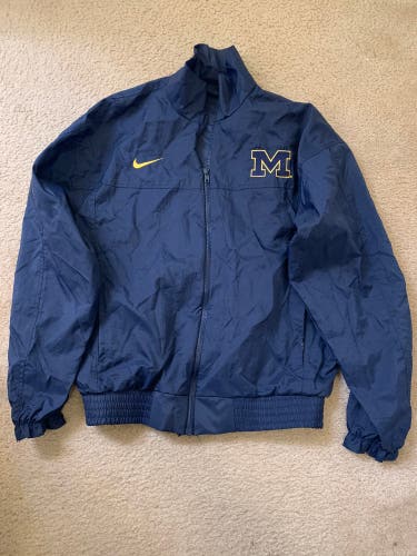 Retro Nike Michigan Windbreaker