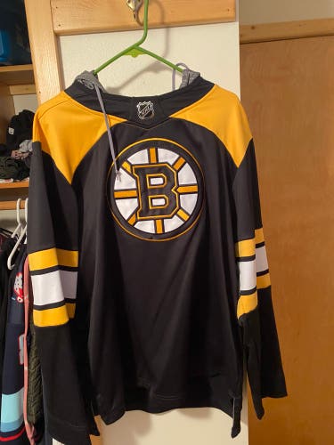 Bruins jersey hoodie