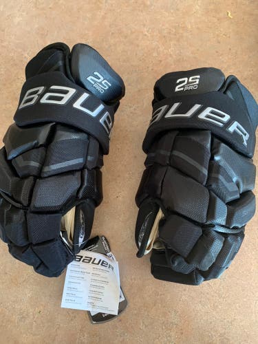 New Bauer 14" Supreme 2S Pro Gloves